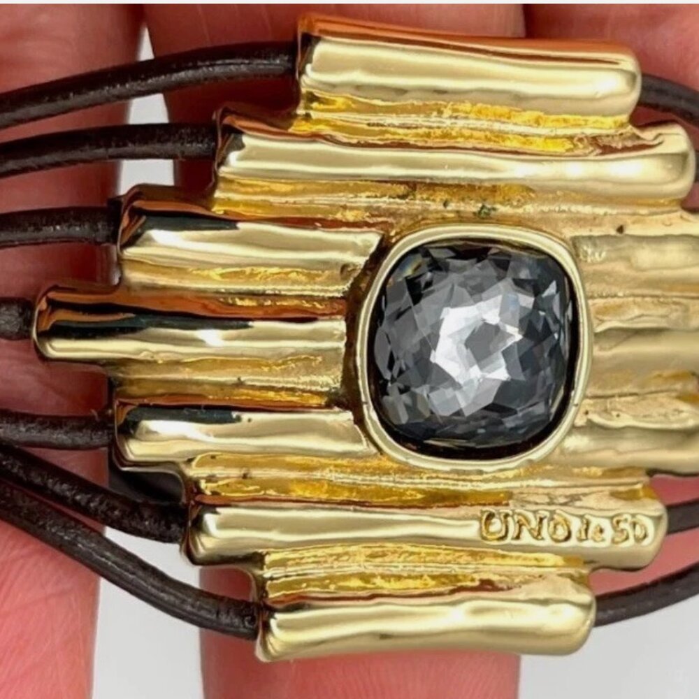 NWT Uno de 50 ATTACHED Gold Plated Gray Crystal Multi Leather Bracelet SZ Small - Picture 4 of 12